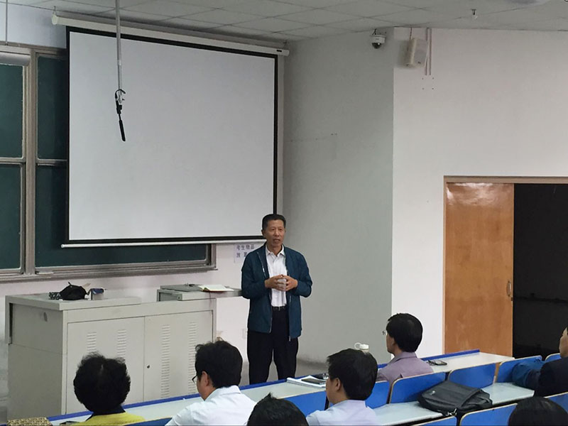 爱游戏体育