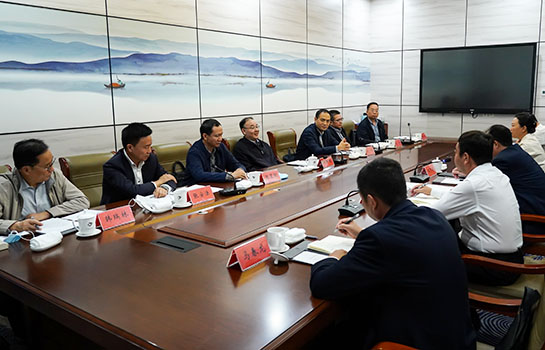 爱游戏体育
